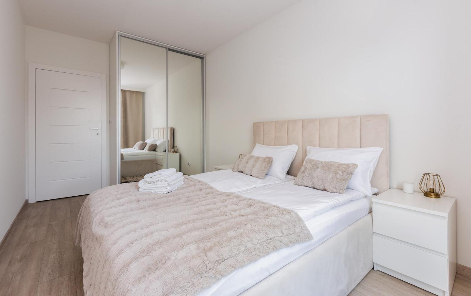 Walowa Chic Apartment Гданьск Экстерьер фото