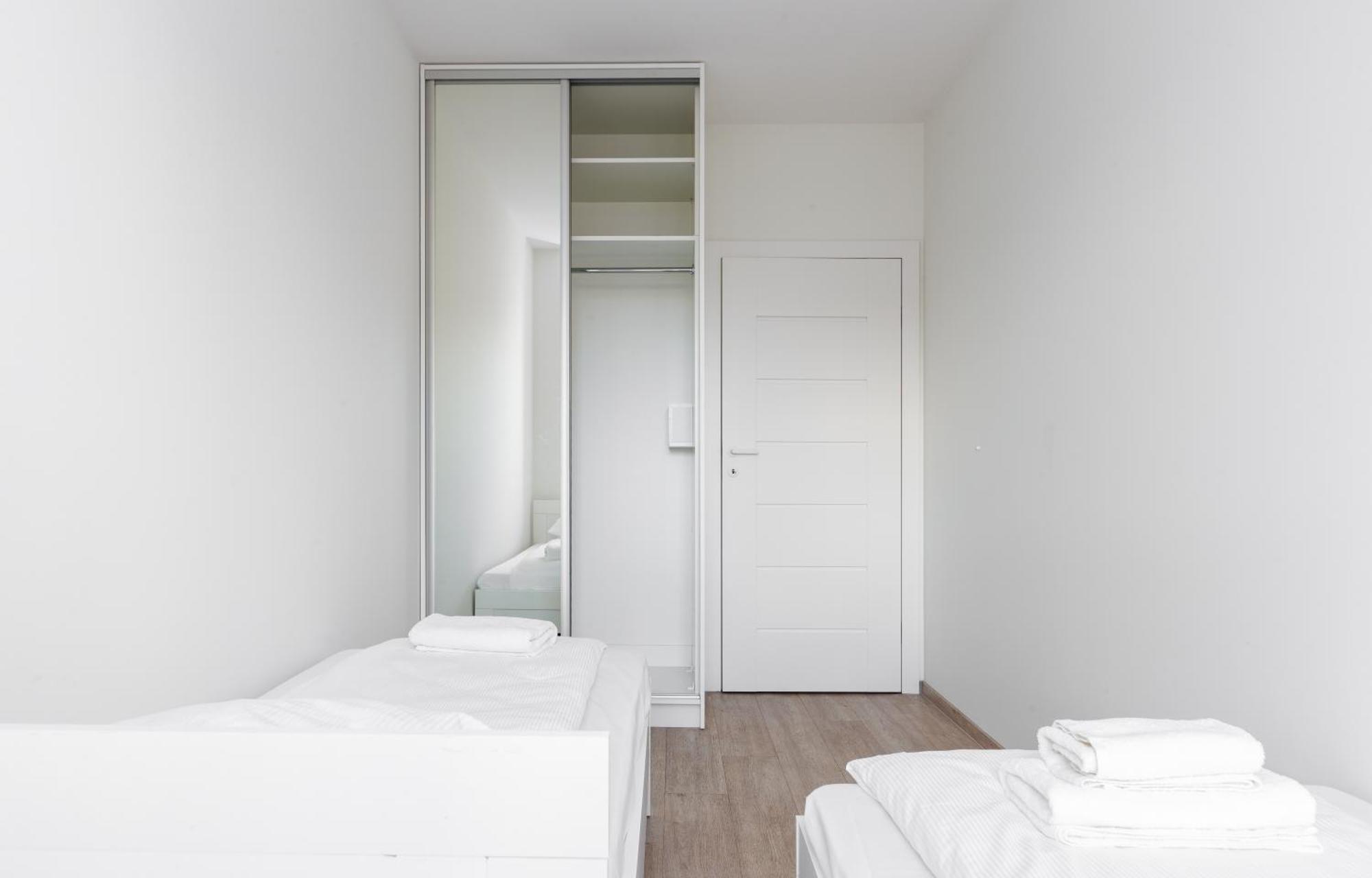 Walowa Chic Apartment Гданьск Экстерьер фото